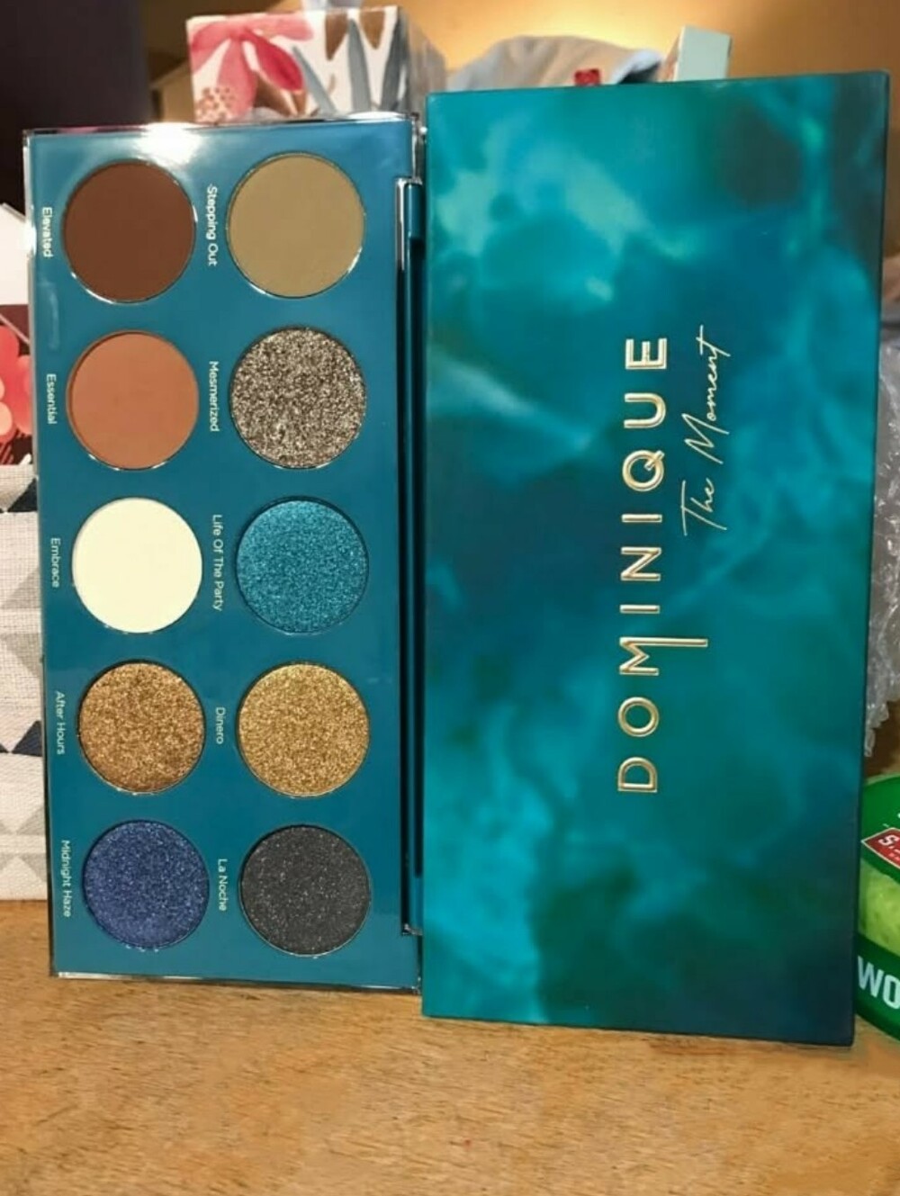 DOMINIQUE The Moment Palette HUGE Neutrals Blues Gold 15.3g *Brand New in Box
